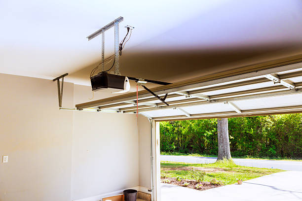 Top rated local Garage Door Panel Replacement specialists in Desert Edge, CA